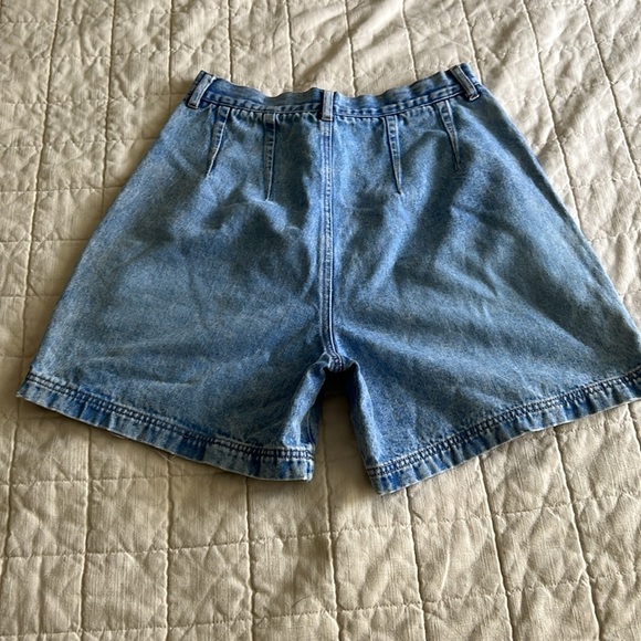 Vintage High Rise Denim Shorts - Picture 6 of 8